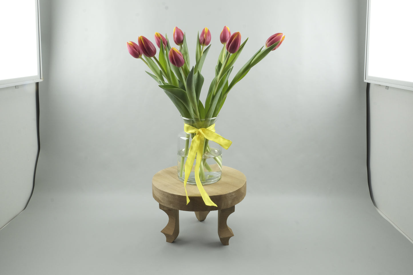 Red/yellow tulips - 9 stems