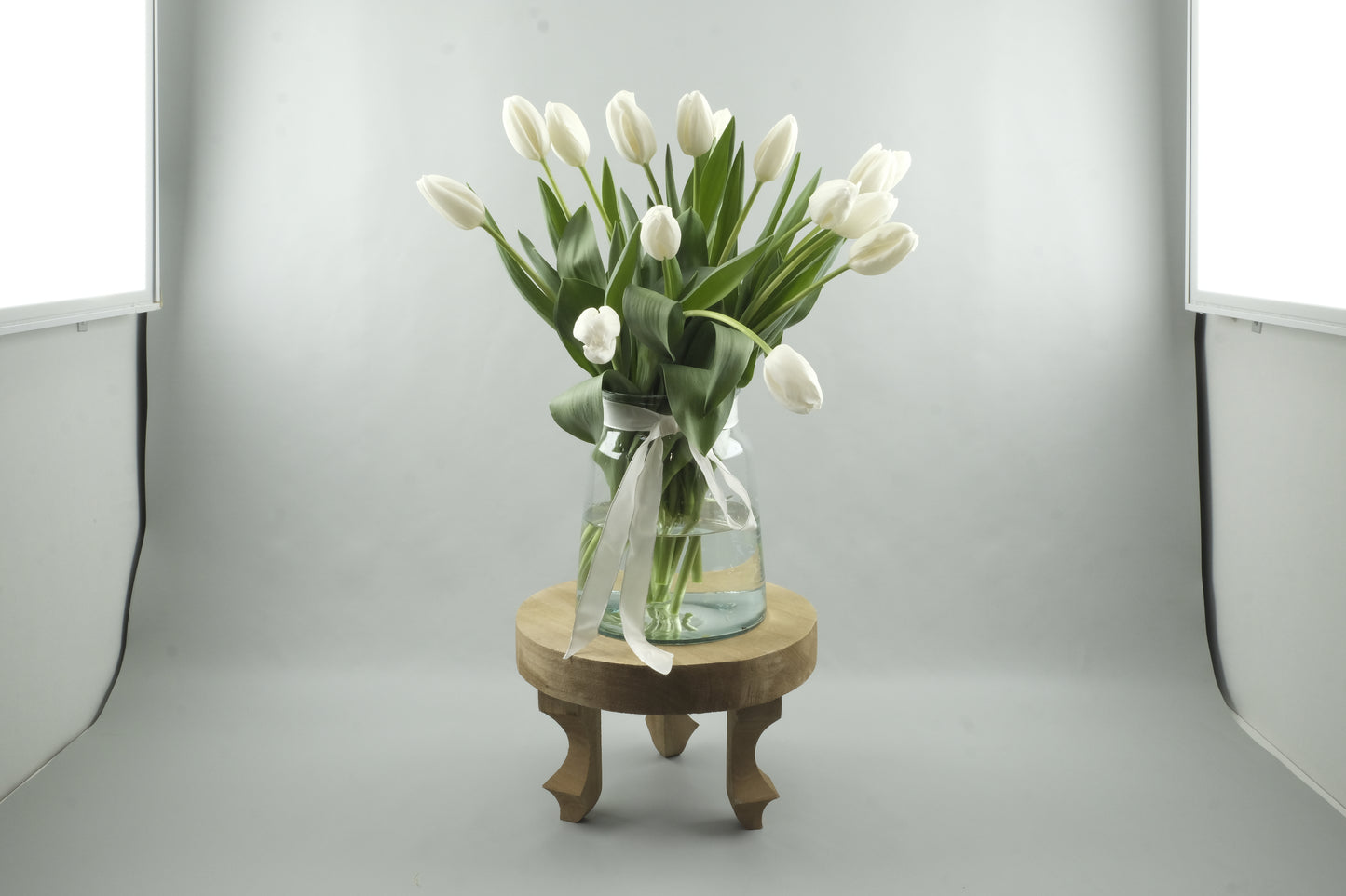 White tulips - 15 stems