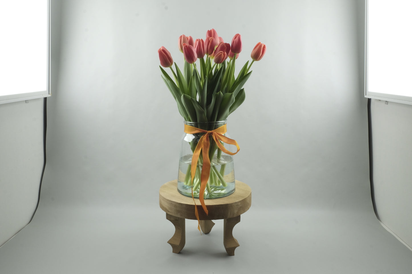 Orange tulips - 15 stems