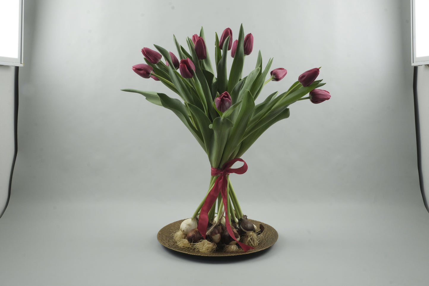 Red tulips - 15 stems