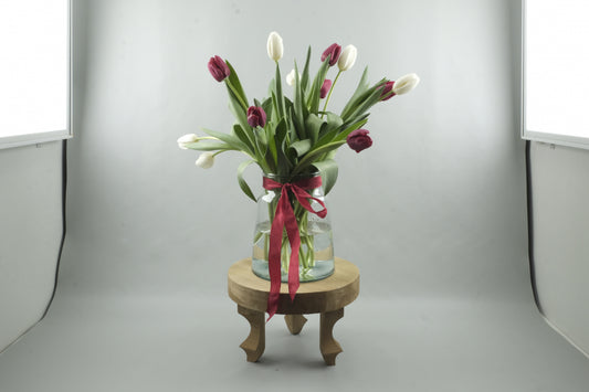 Mix red and white tulips - 15 stems