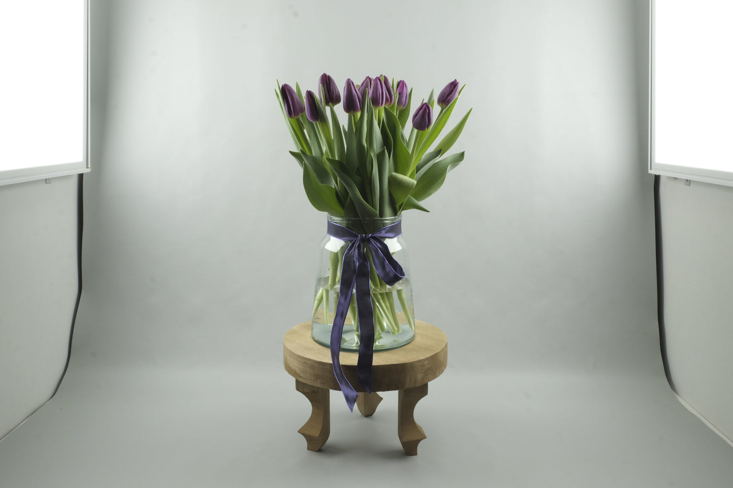 Purple tulips - 15 stems