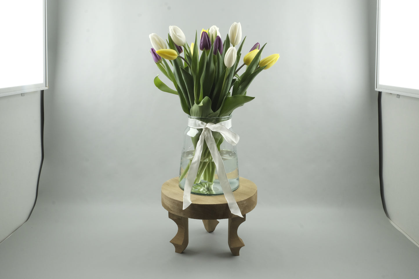 Mix yellow, white and purple tulips - 15 stems